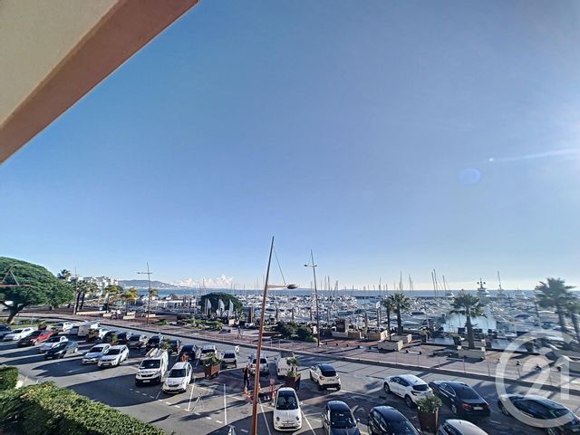 Appartement F2 à vendre - 2 pièces - 55.82 m2 - MANDELIEU LA NAPOULE - 06 - PROVENCE-ALPES-COTE-D-AZUR - Century 21 Marina Immobilier