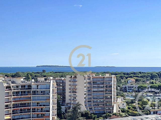 Appartement F5 à vendre - 5 pièces - 128.7 m2 - MANDELIEU LA NAPOULE - 06 - PROVENCE-ALPES-COTE-D-AZUR - Century 21 Marina Immobilier