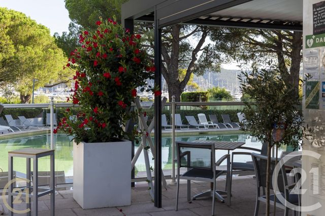 Appartement F3 à vendre - 3 pièces - 64.53 m2 - MANDELIEU LA NAPOULE - 06 - PROVENCE-ALPES-COTE-D-AZUR - Century 21 Marina Immobilier