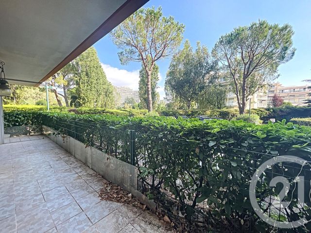 Appartement F2 à vendre MANDELIEU LA NAPOULE