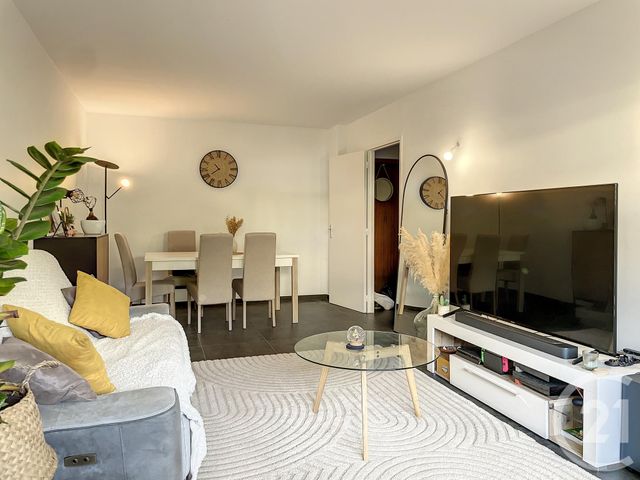 Appartement F2 à vendre - 2 pièces - 46.58 m2 - MANDELIEU LA NAPOULE - 06 - PROVENCE-ALPES-COTE-D-AZUR - Century 21 Marina Immobilier