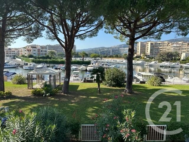 Appartement F2 à vendre - 2 pièces - 35.6 m2 - MANDELIEU LA NAPOULE - 06 - PROVENCE-ALPES-COTE-D-AZUR - Century 21 Marina Immobilier