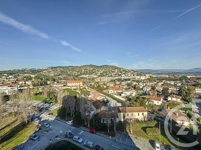 Appartement F1 à vendre - 1 pièce - 27.9 m2 - MANDELIEU LA NAPOULE - 06 - PROVENCE-ALPES-COTE-D-AZUR - Century 21 Marina Immobilier