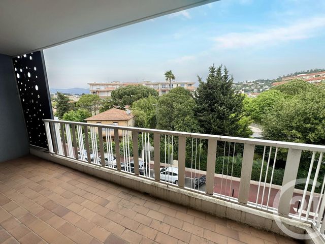 Appartement F1 à vendre CANNES LA BOCCA