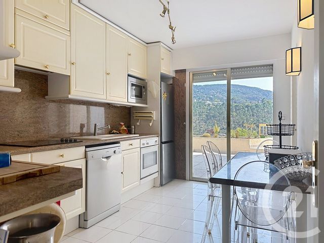 Afficher la photo en grand Appartement F5 à vendre - 5 pièces - 122.57 m2 - MANDELIEU LA NAPOULE - 06 - PROVENCE-ALPES-COTE-D-AZUR - Century 21 Marina Immobilier